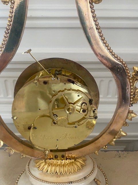 Horloge en forme de lyre fin 18e, Jean Louis Valaire-photo-4
