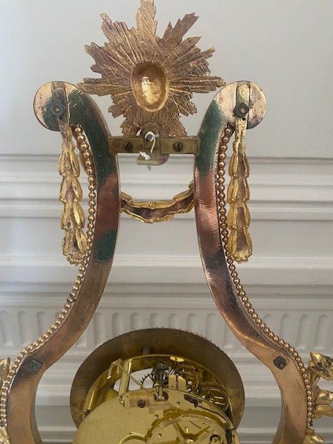 Horloge en forme de lyre fin 18e, Jean Louis Valaire-photo-7
