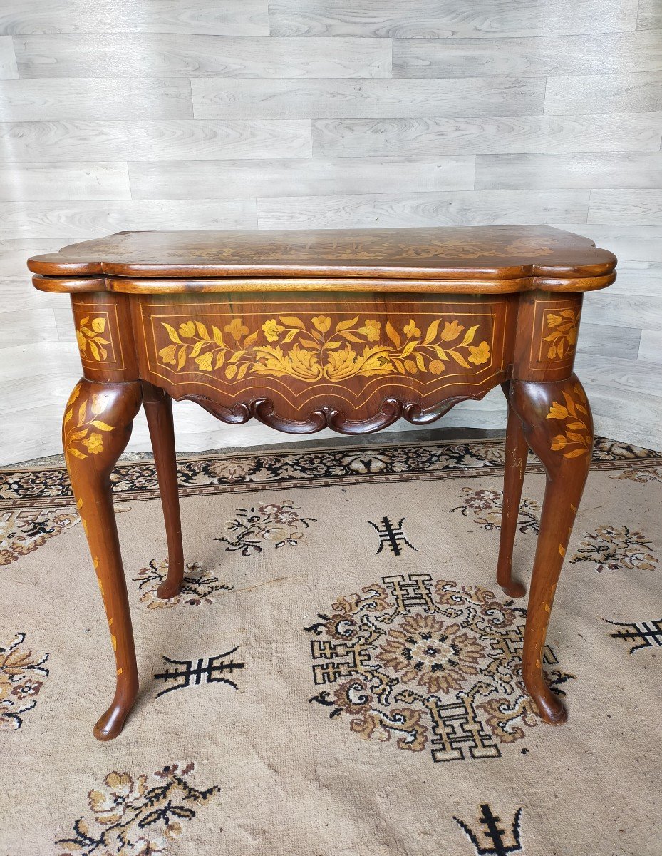 Games Table With 18th Century Chessboard In Marquetry, Console (dutch Work)
