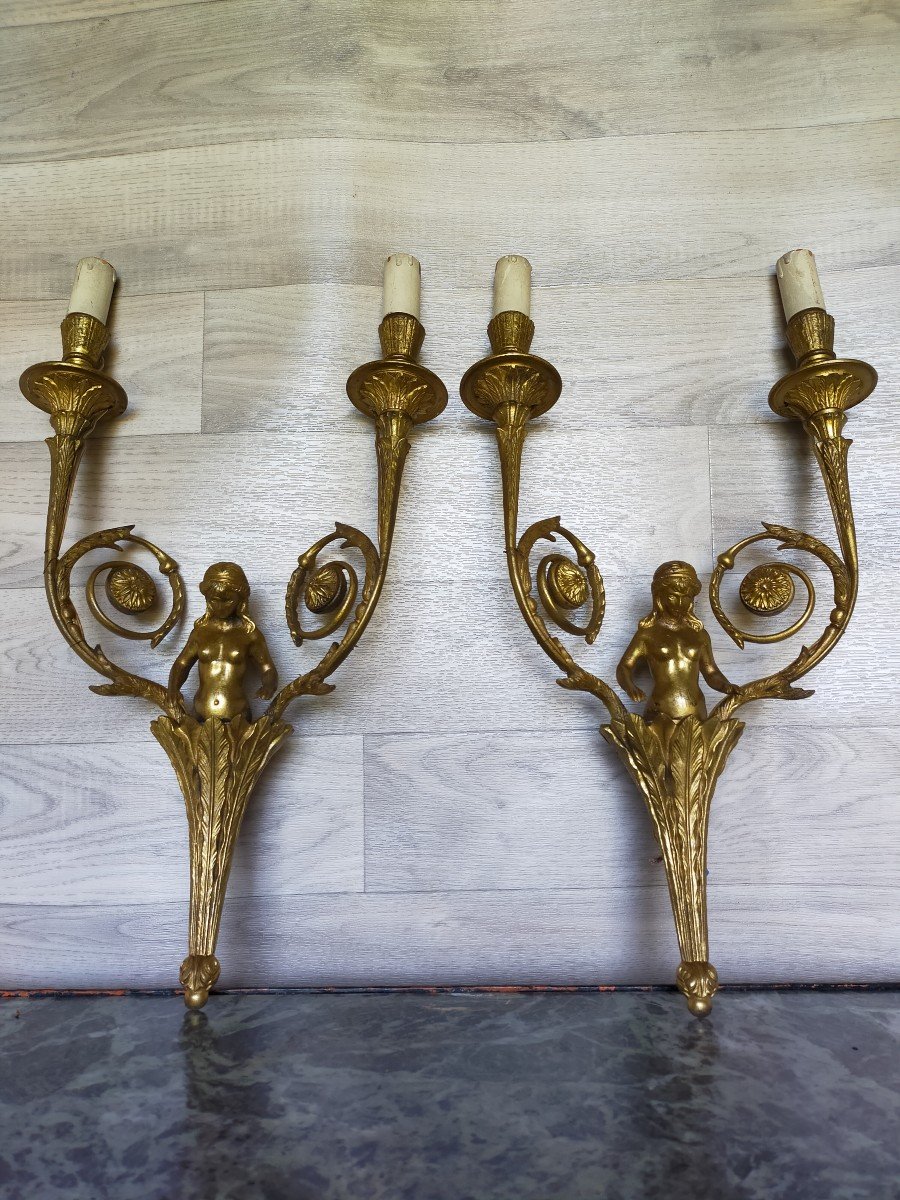 Pair Of Gilt Bronze Sconces In The Bust Of A Louis XVI Style Woman-photo-4