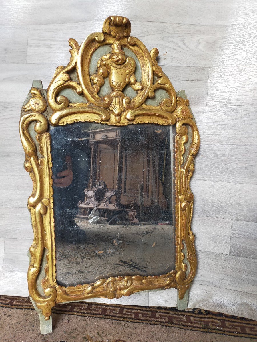 Small 18th Century Mirror-photo-2
