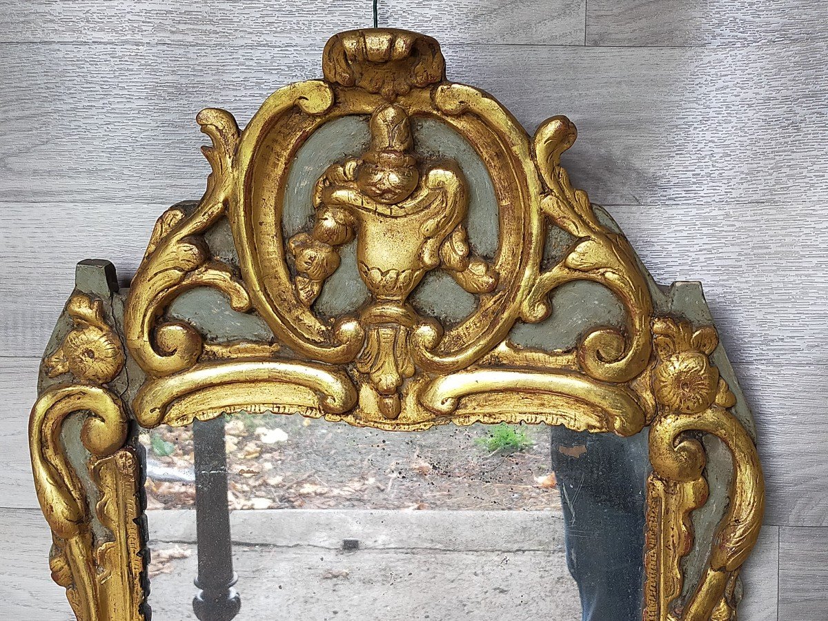 Small 18th Century Mirror-photo-4