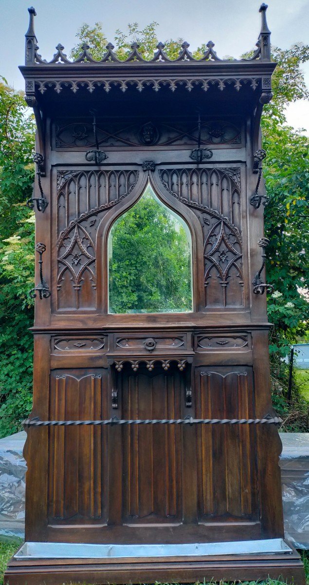 Large Neo Gothic Coat Rack (neogothic)-photo-1