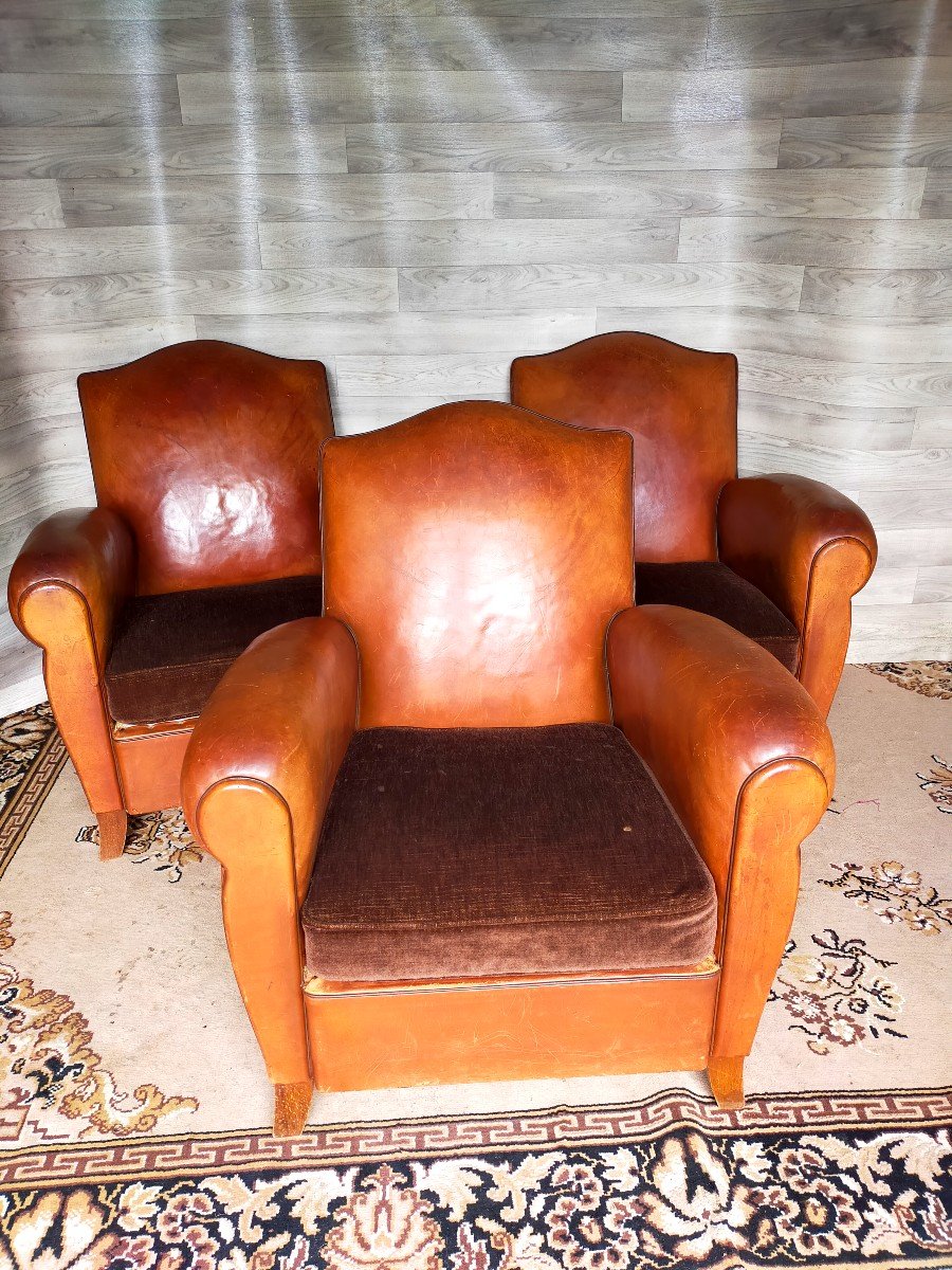 Trois Fauteuils Club Art D&eacute;co En Cuir 
