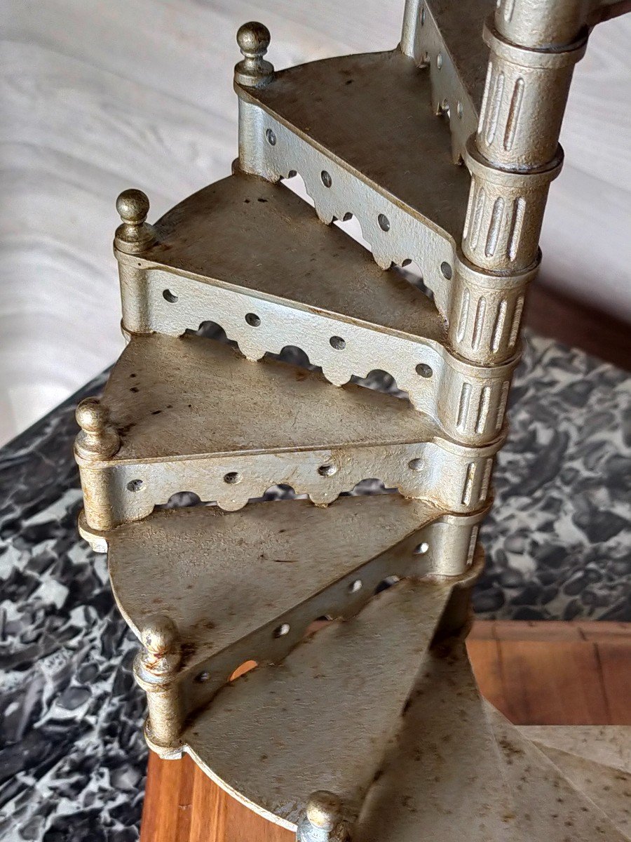  Spiral Staircase Project Mastery -photo-3