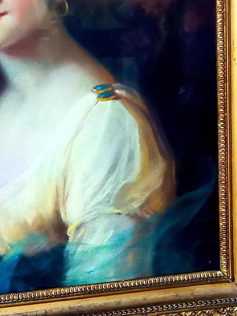 Pastel Empire Period The Young Woman In The Dress -photo-3