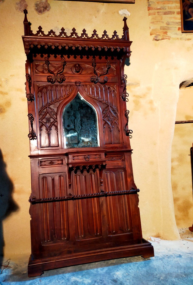 Pair Of Neo Gothic Castle Coat Racks (neo-gothic, Cloakroom, Medieval)-photo-1