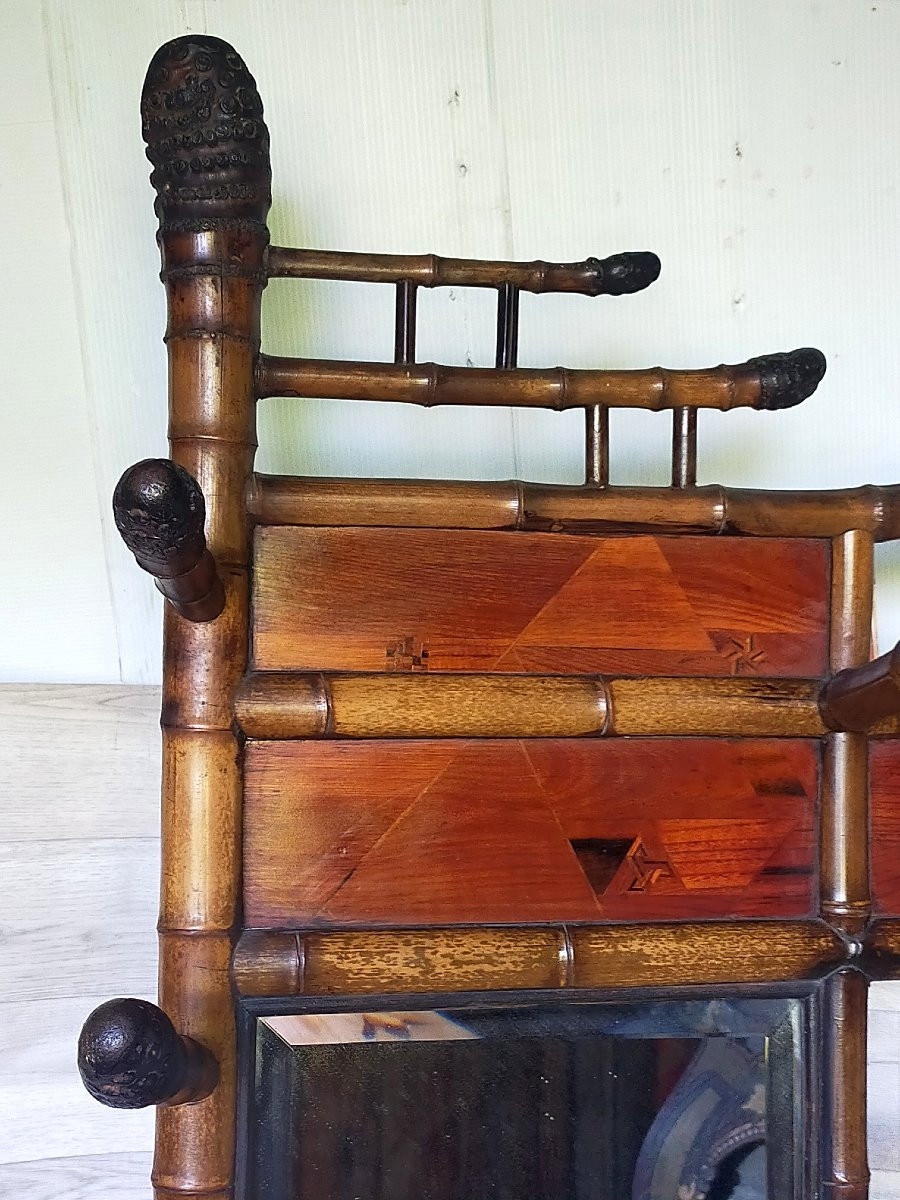 Bamboo Coat Rack And Central Mirror-photo-2