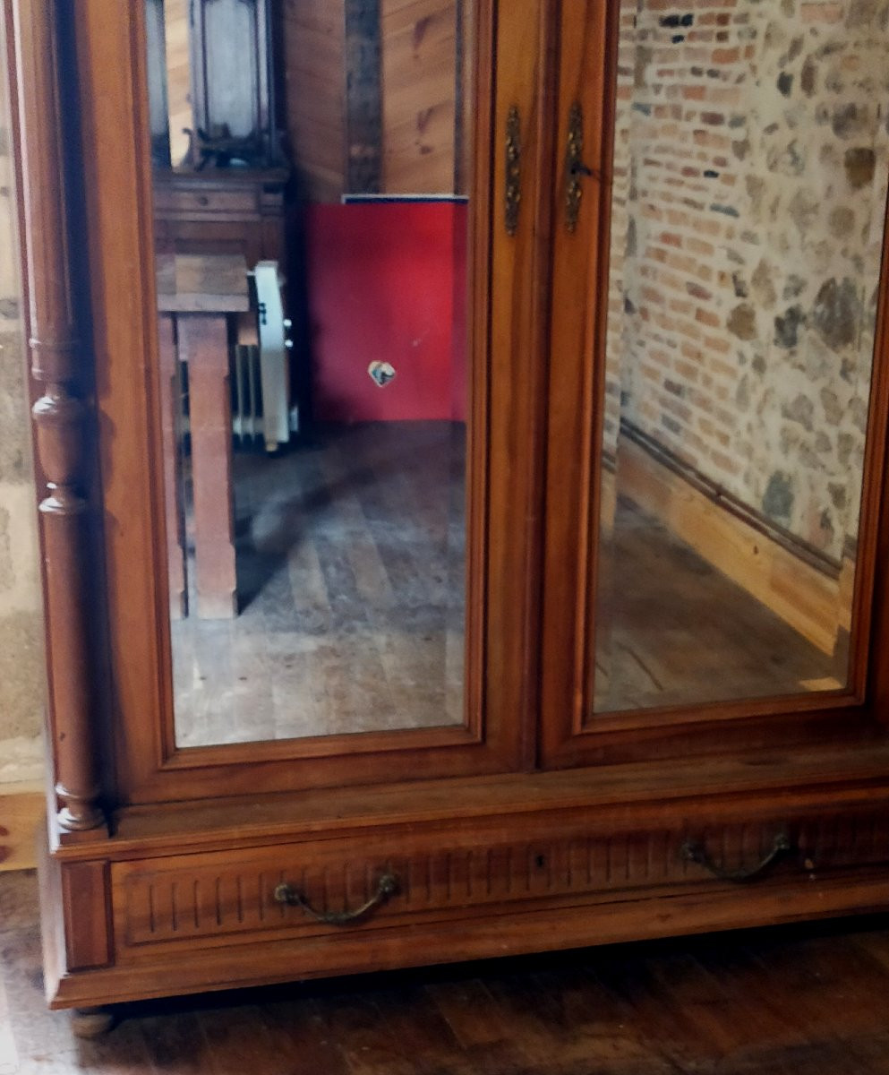 Armoire a glace vitrine ou biblioth&egrave;que en noyer massif style louis xvi-photo-2