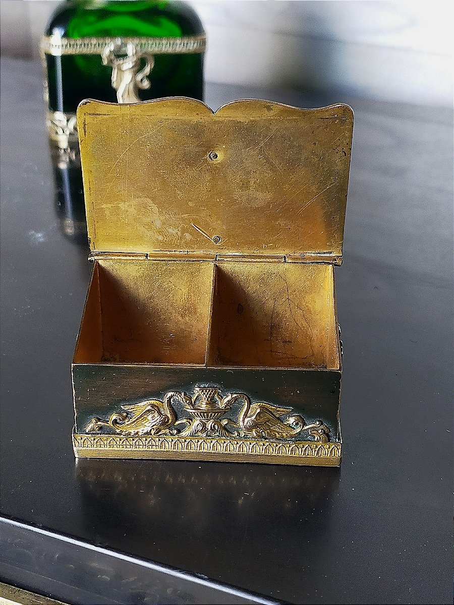 boite a timbres en bronze d&eacute;cor a l&#039;antique (empire bureau encrier)-photo-1
