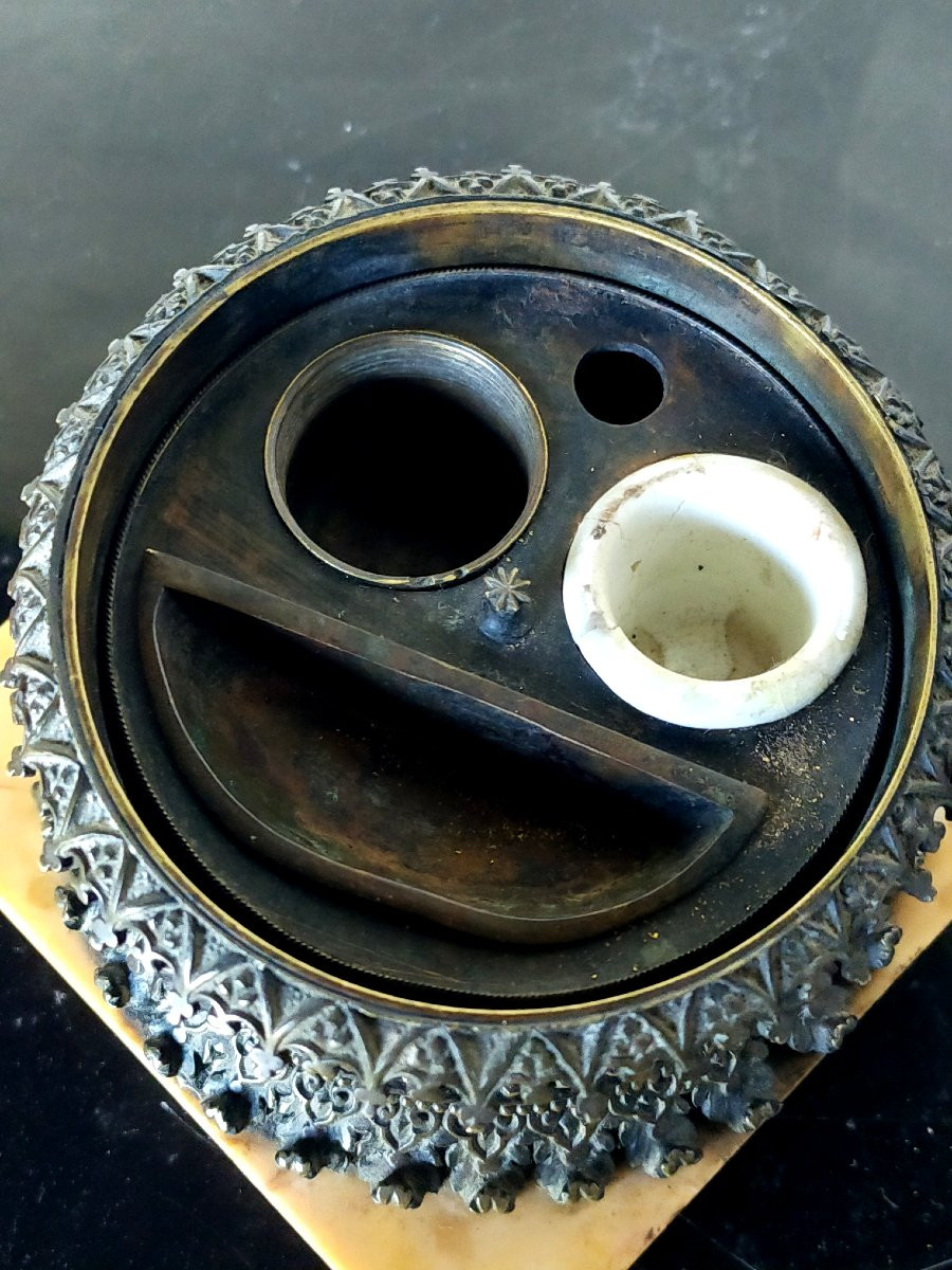 Neo-gothic Bronze Inkwell-photo-2