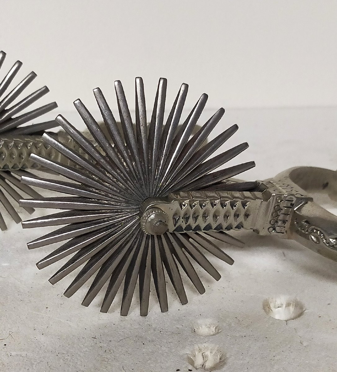 paire d'éperons a molettes pour chaussures-photo-2