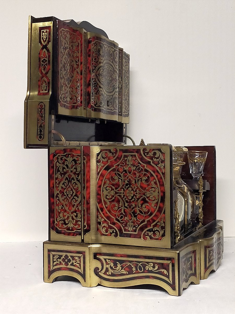 Tahan cave a liqueur en marqueterie boulle et cristal de baccarat -photo-2