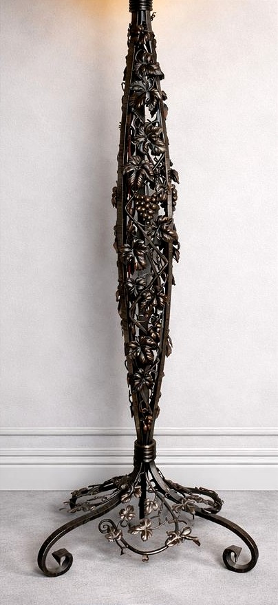 Lampadaire Art d&eacute;co fer forger Marcel Vasseur vasque en verre d&eacute;poli (muller degu&eacute; daum lampe lustre)-photo-3