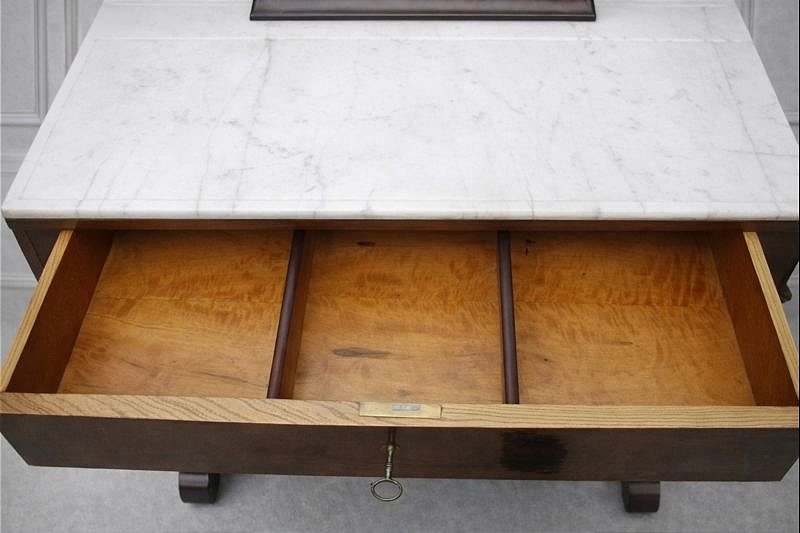 coiffeuse acajou flammé et marbre blanc -photo-4