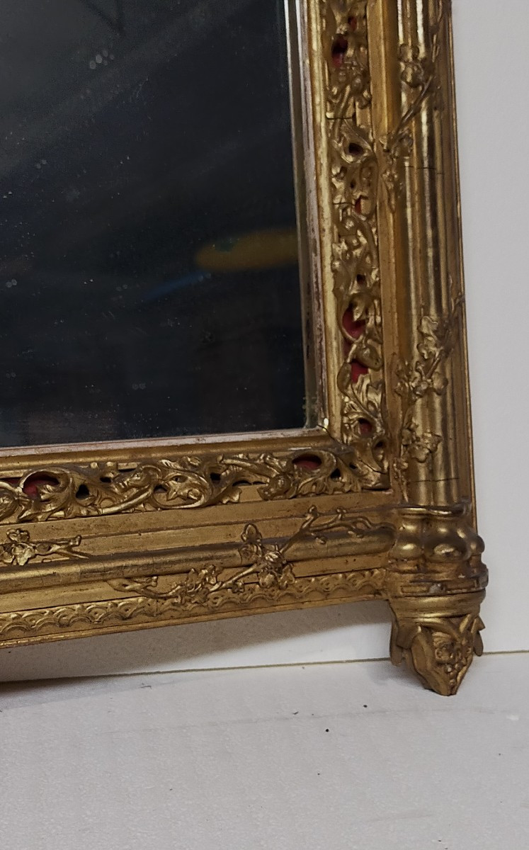 Miroir n&eacute;o gothique en bois dor&eacute; n&eacute;ogothique -photo-2