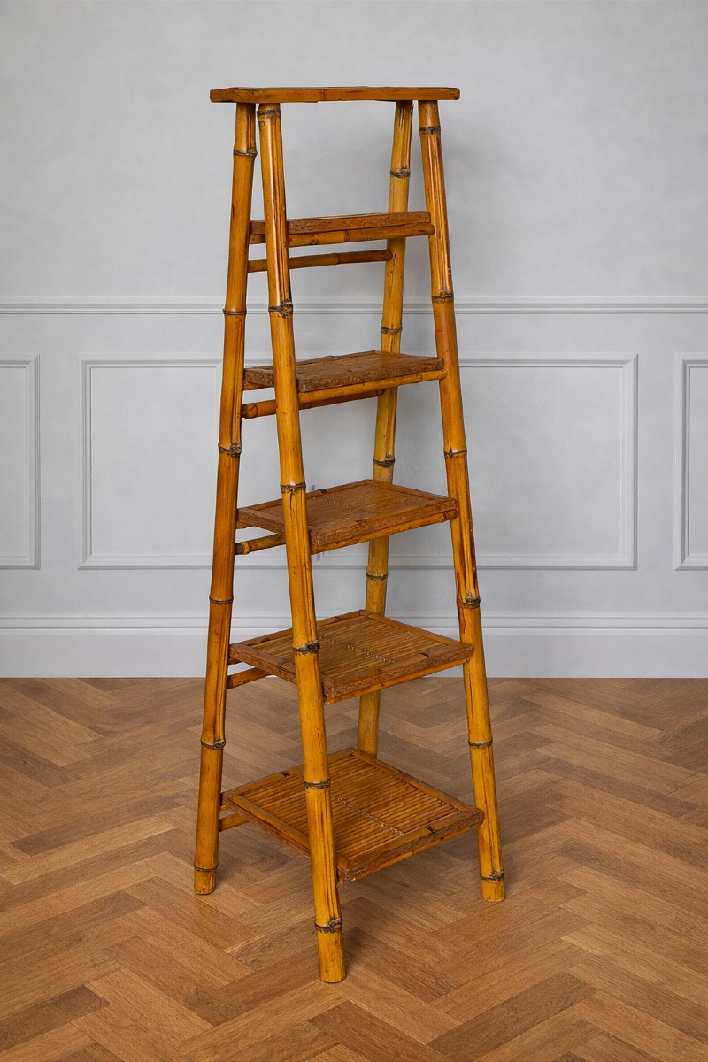 &Eacute;tag&egrave;re en bambou pliable ( pr&eacute;sentoir salle de bain ..)