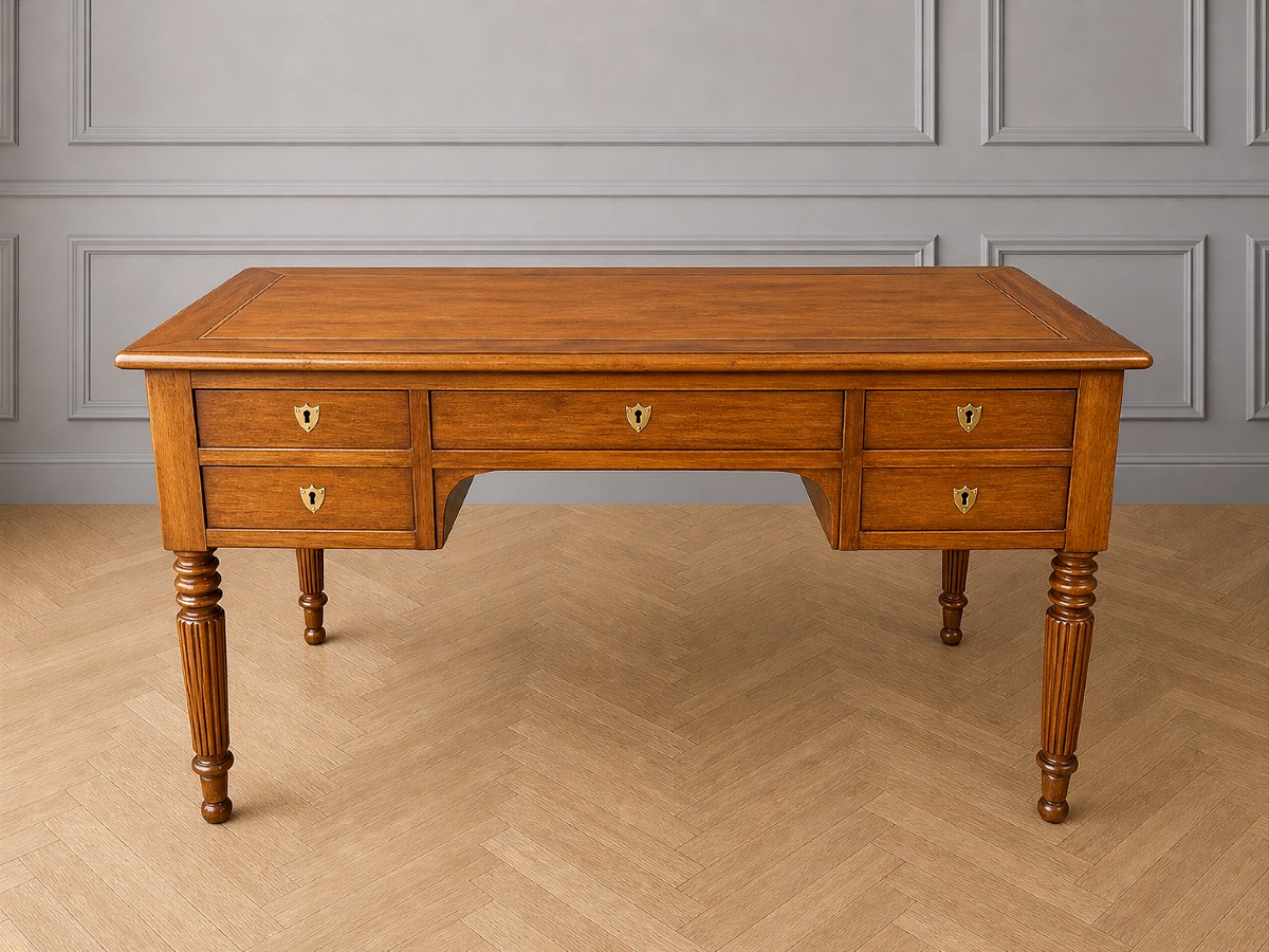 Louis Philippe Burl Walnut Bureau Plat-photo-1