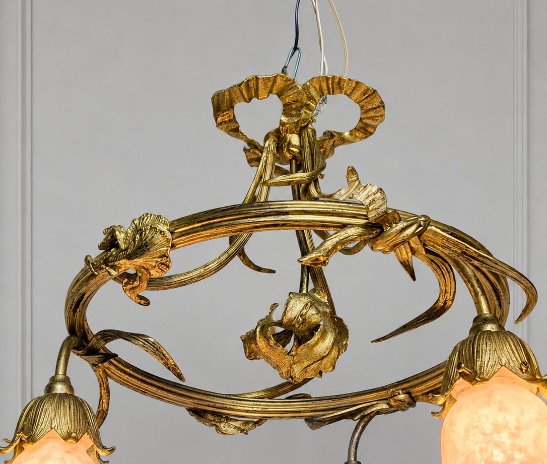Lustre Art Nouveau en bronze dor&eacute; et tulipes en p&acirc;te de verre ( majorelle gall&eacute; guimard ..)-photo-2