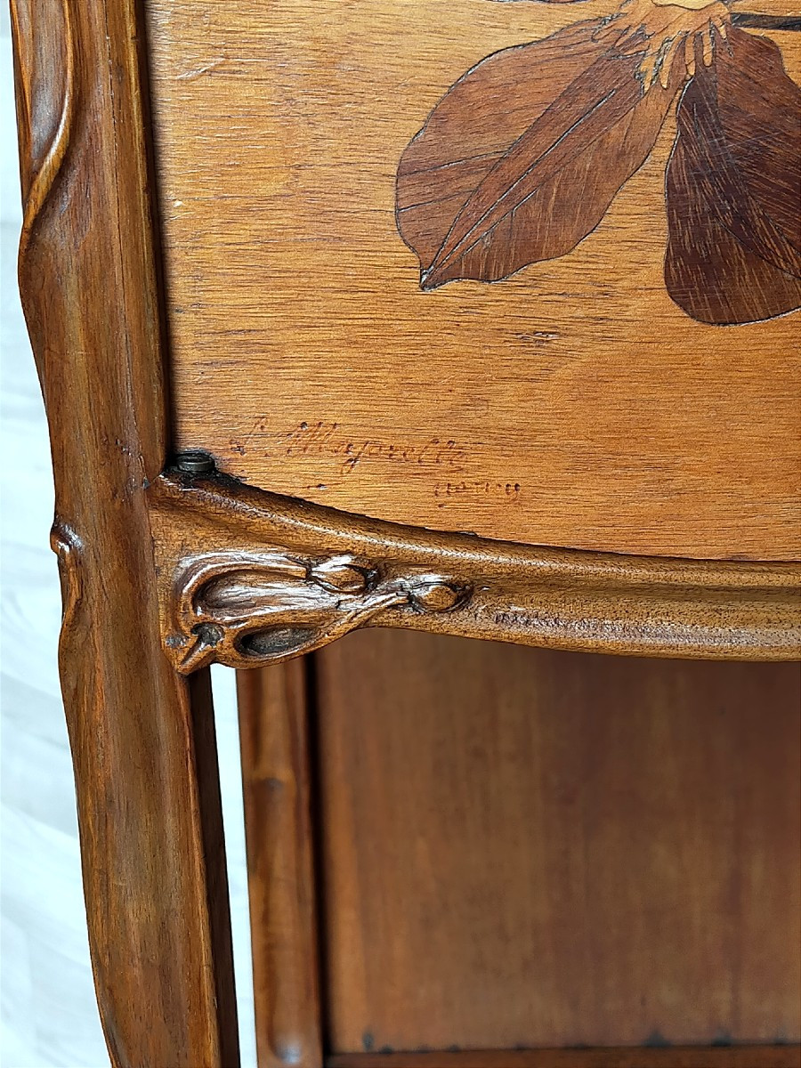 Louis Majorelle meuble de pr&eacute;sentation collectionneur Art Nouveau -photo-1