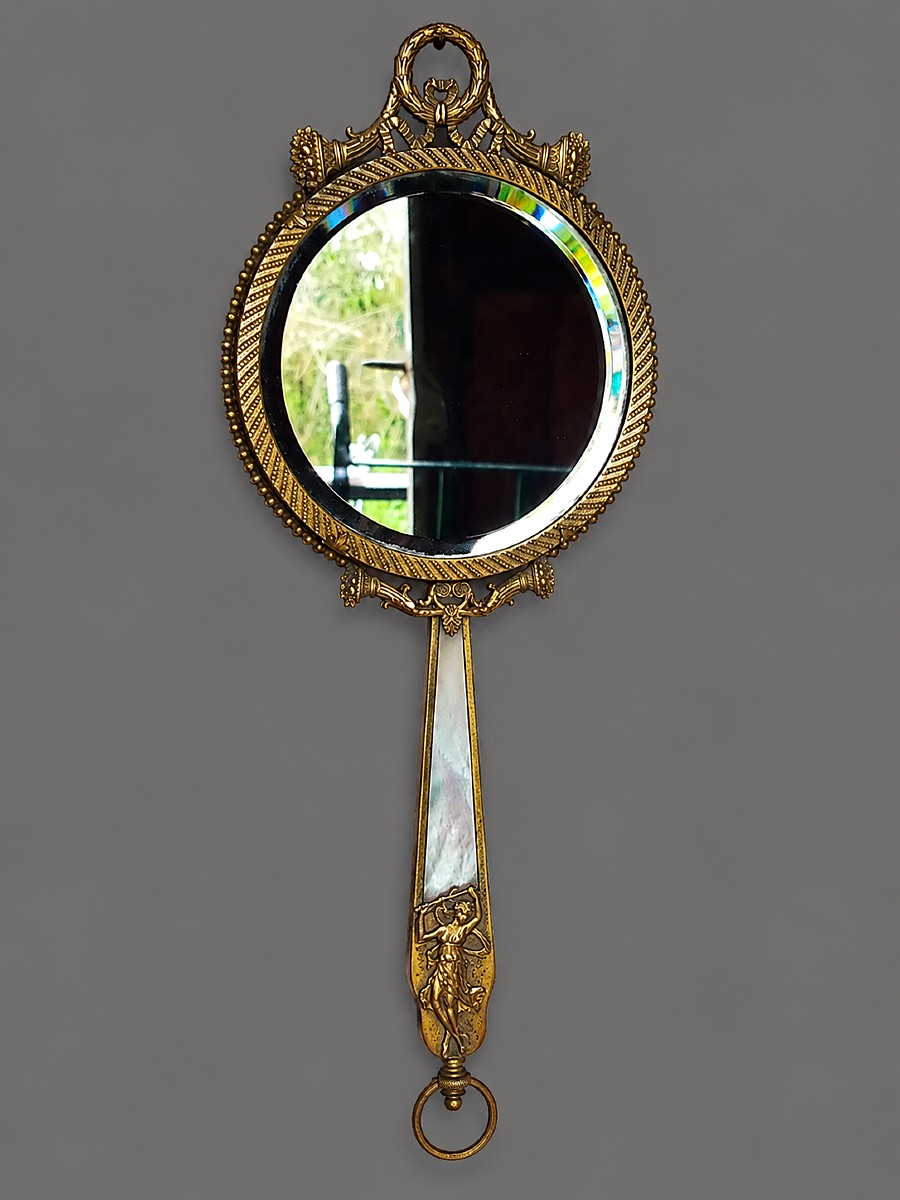 Face &agrave; main  bronze  &ndash; Miniature du Roi Louis XVI  &ndash; XIXe ( miroir coiffeuse empire)-photo-2
