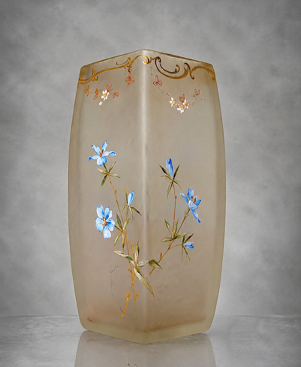 Vase legras montjoye d&eacute;cor floral &eacute;maill&eacute; 