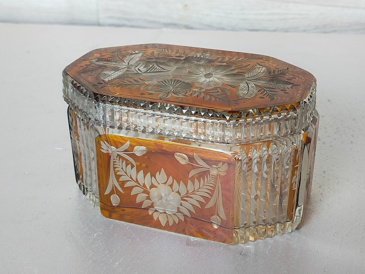 Coffret en cristal de bohème ( bonbonnière Baccarat saint louis )-photo-1