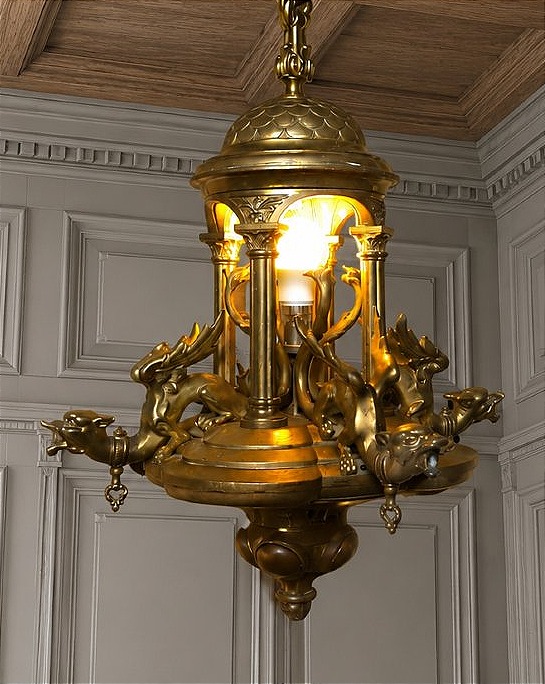 Neo-gothic Ormolu Castle Chandelier, Decorated With Dragons, 19th Century.-photo-4