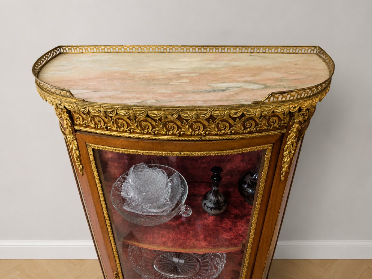 Louis XVI Mahogany And Bronze Display Cabinet-photo-2