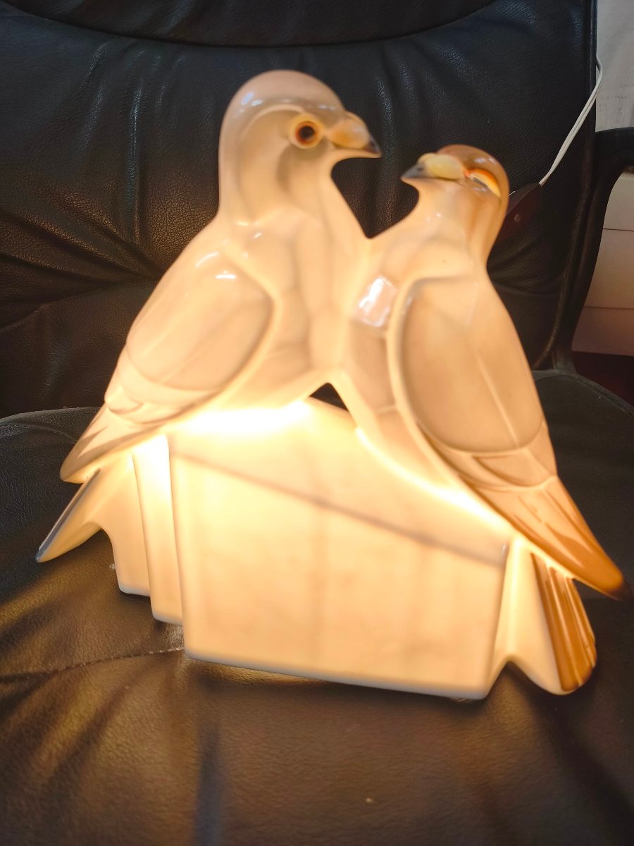Veilleuse art déco en porcelaine de Limoges lampe tourterelles -photo-3