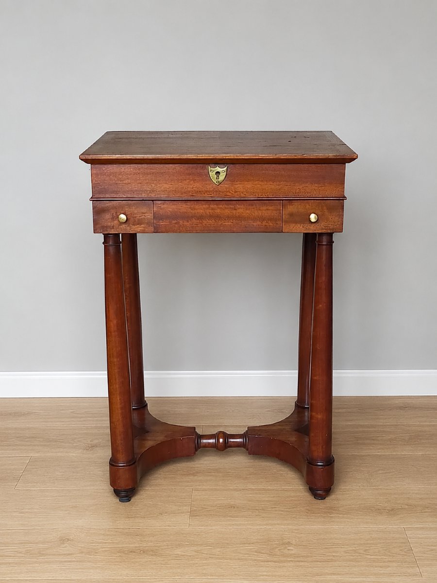 Petite console coiffeuse empire 