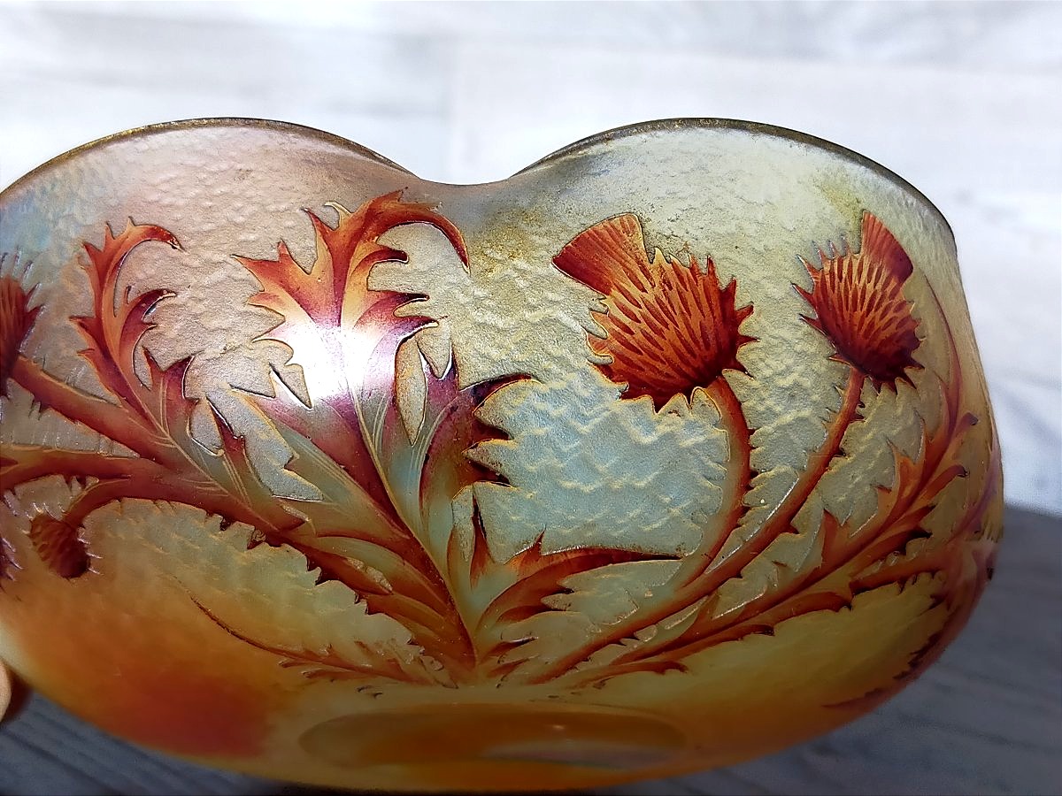 Daum Nancy Cup With A Thistle Design On A Frosted Background -photo-3