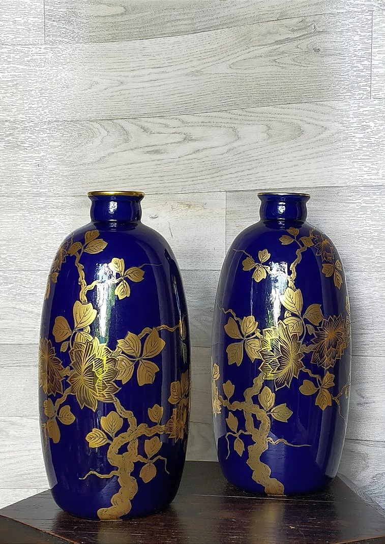 Paire de vases  saint radegonde ou limoges 