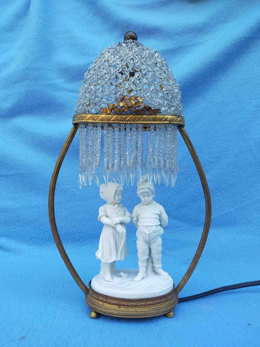 Lampe bronze et biscuit napol&eacute;on III