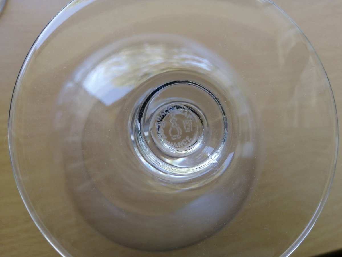 Sept Verres A Vin Cristal De Baccarat -photo-3