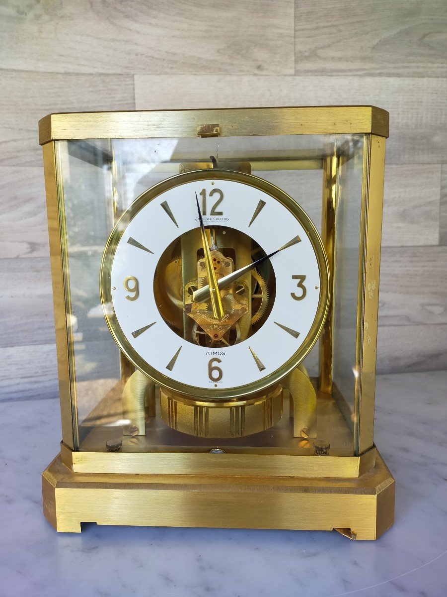 Qu'est-ce qu'une horloge à mouvement perpétuel ? – Musée Horlogerie