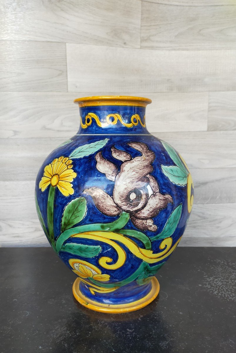 Cantagalli Vase Faience Majolica 