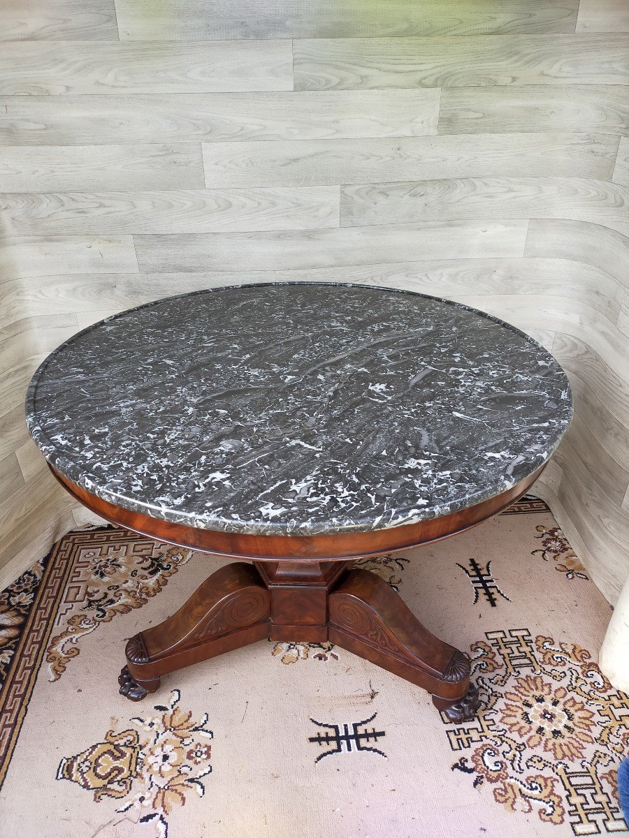 Flamed Mahogany Claw Feet Pedestal Table-photo-4