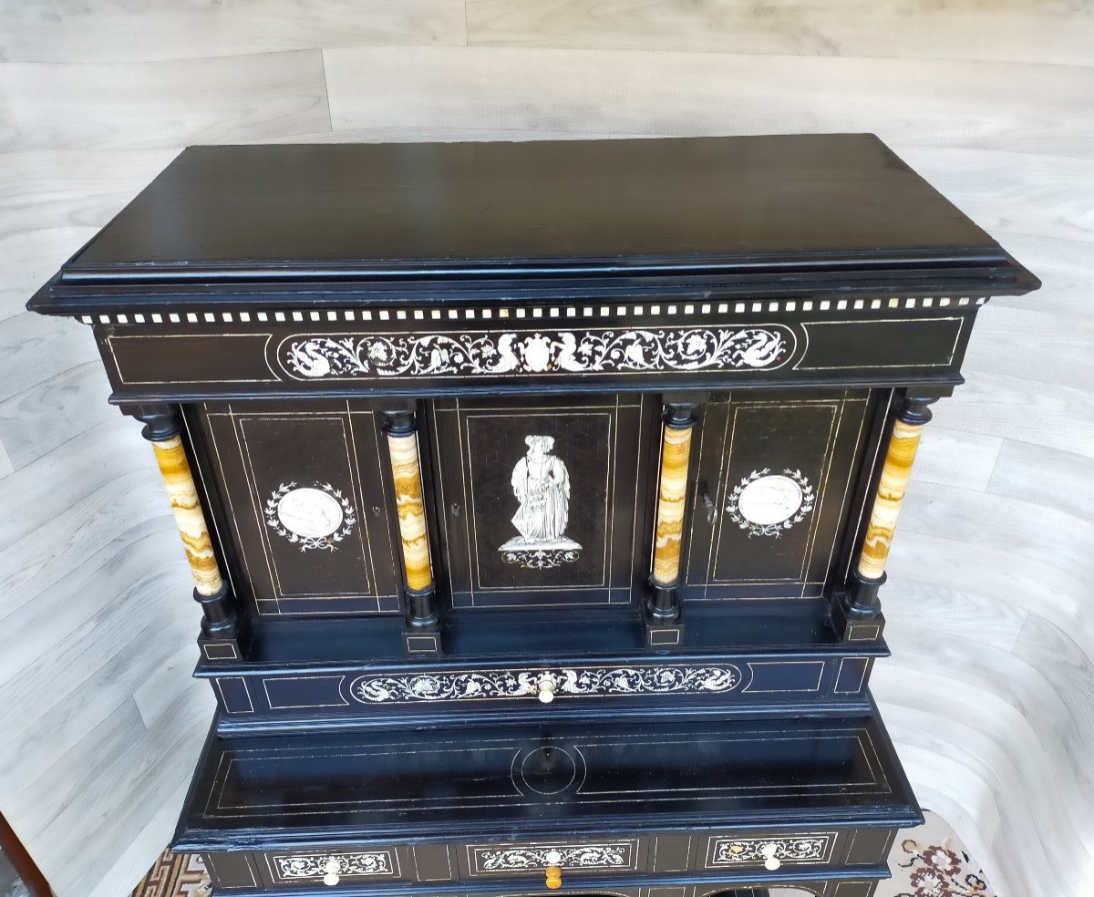 Petit Meuble Cabinet Trois Portes A D&eacute;cor De Marqueterie d&#039;Ivoire  Ferdinando Pogliani-photo-4