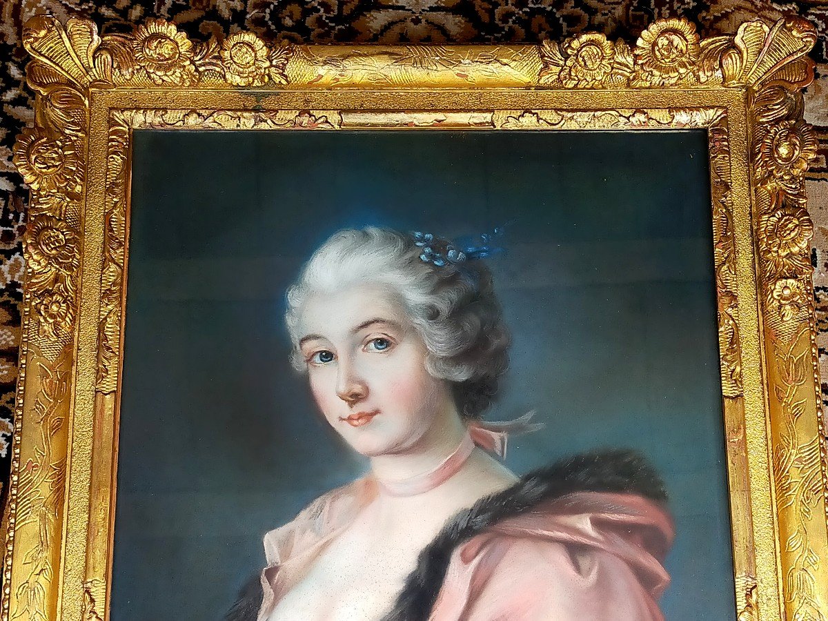 Grand Portrait De Jeune Femme Dans Le Gout De Jean Marc Nattier -photo-2