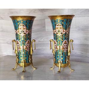 Paire De Vases En émail Cloisonné Et Bronze Signé  Barbedienne 