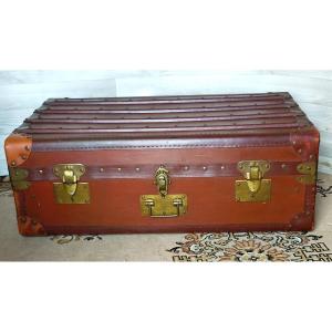 Leather And Bronze Travel Trunk (vuitton, Goyard,.....)