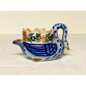 Coquetier en faience de quimper au cygne