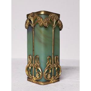 S&egrave;vres Vase art nouveau monture bronze et verre jasp&eacute;