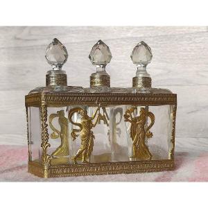 Flacons de parfum senteur cristal et bronze femme a l antique empire