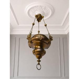 Gilded Bronze Chapel Chandelier Decorated With Angel Heads (vestibule Chapel)