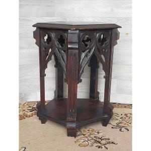 Neo-gothic Gueridon Stool (neo-gothic)
