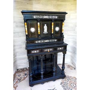 Small Three-door Cabinet Furniture With Ivory Marquetry Decor Ferdinando Pogliani