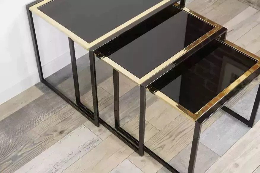 70s Nesting Side Tables In Black Lacquered And Gold Plated Metal-photo-6