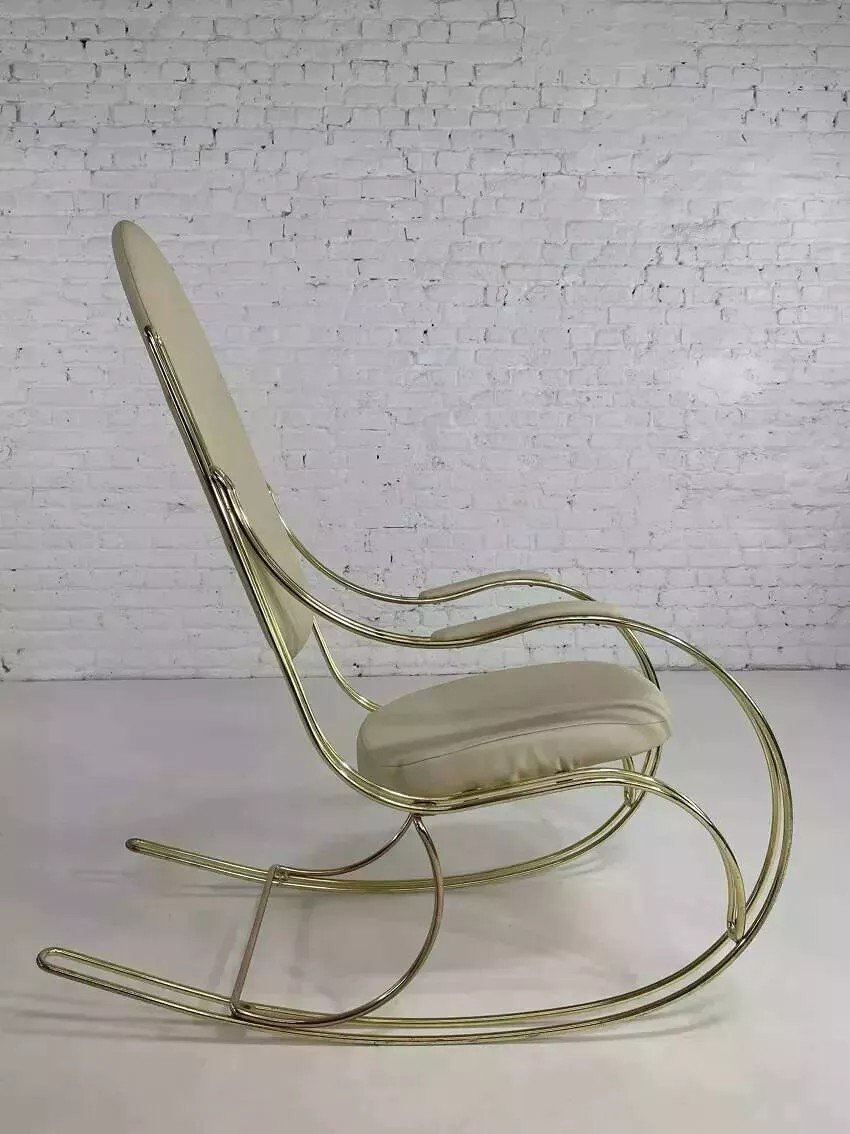 60s Rocking Chair In Brass And Ecru Faux Leather-photo-2